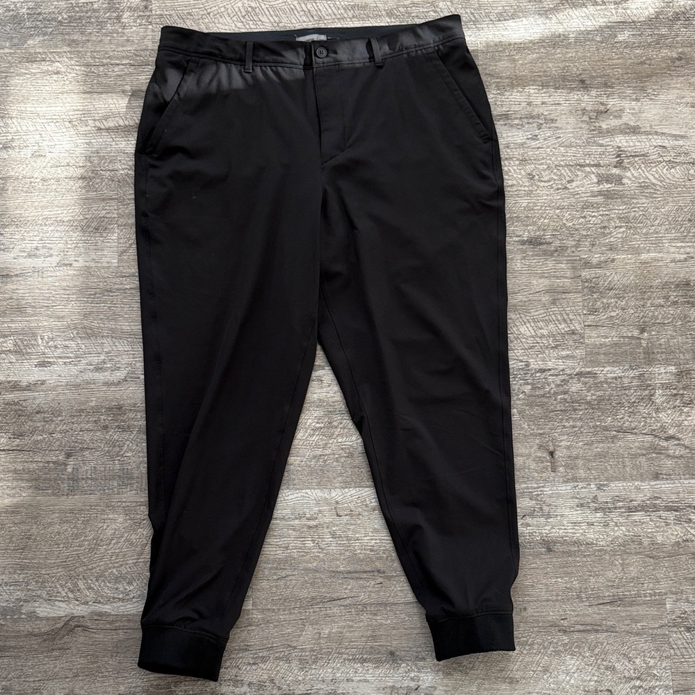 Classic Black Golf Joggers
